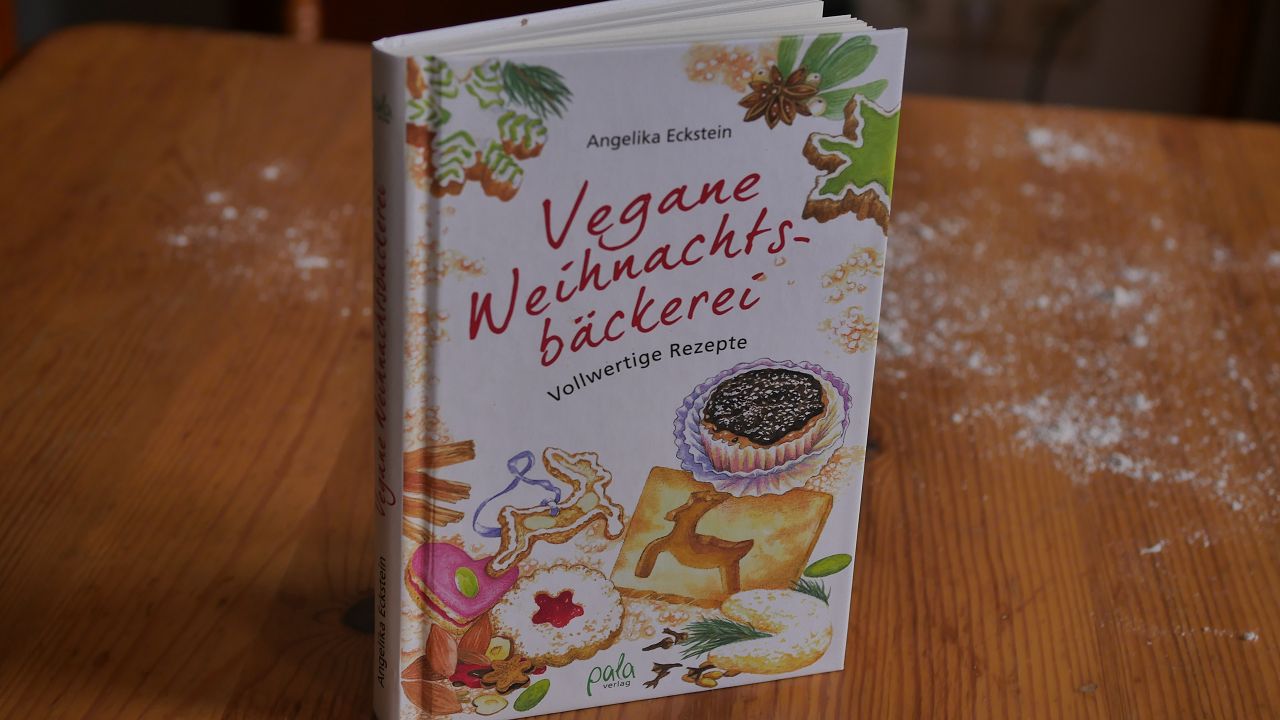 Angelika Eckstein-vegane Weihnachtsbäckerei