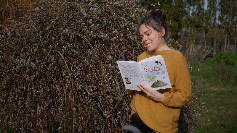 Buch friede den Maulwürfen Sigrid Tinz Schädlinge im Garten
